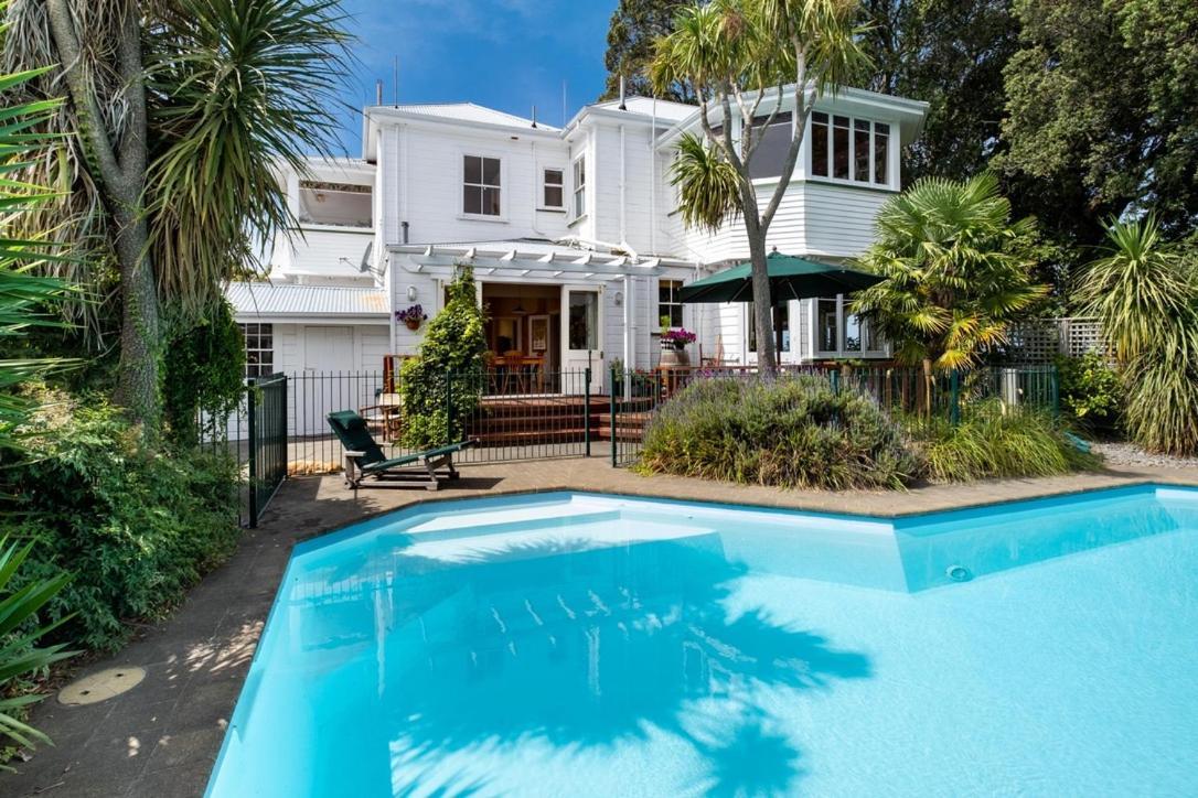 Historic Homestead Napier Exterior photo
